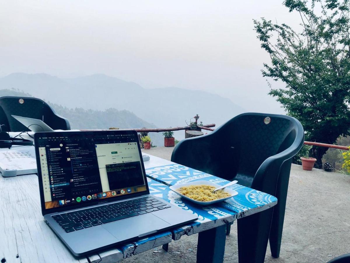 Vista Hostel Jeolikote, Nainital Patwa Dunga Eksteriør bilde