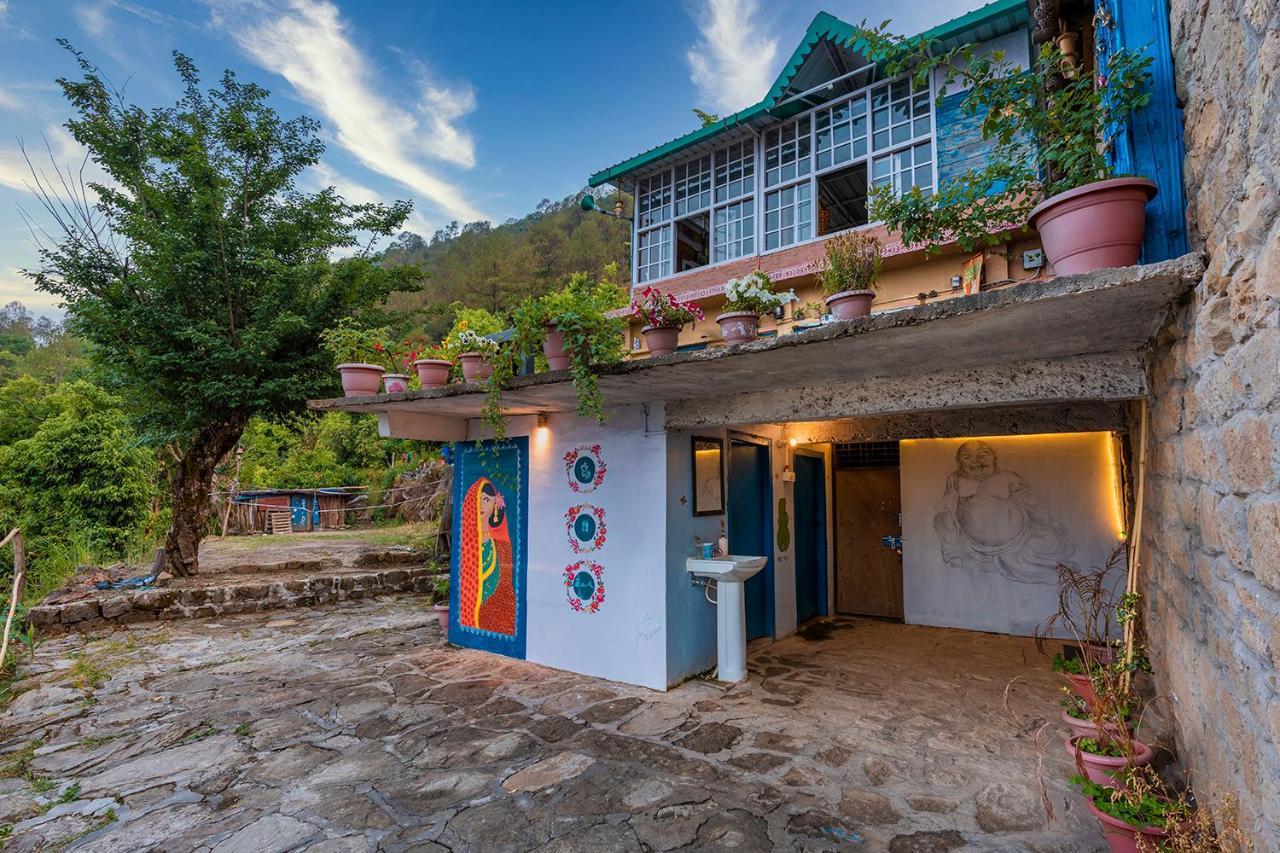 Vista Hostel Jeolikote, Nainital Patwa Dunga Eksteriør bilde