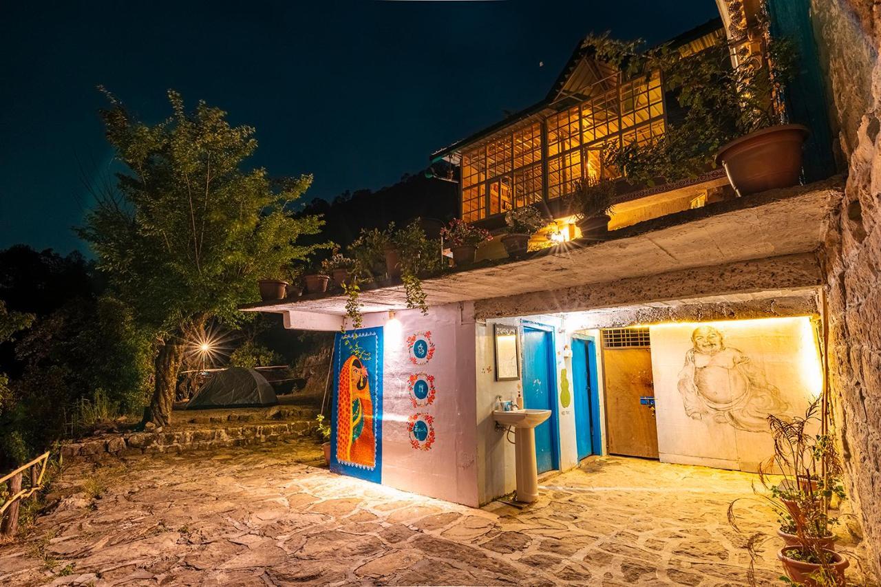 Vista Hostel Jeolikote, Nainital Patwa Dunga Eksteriør bilde