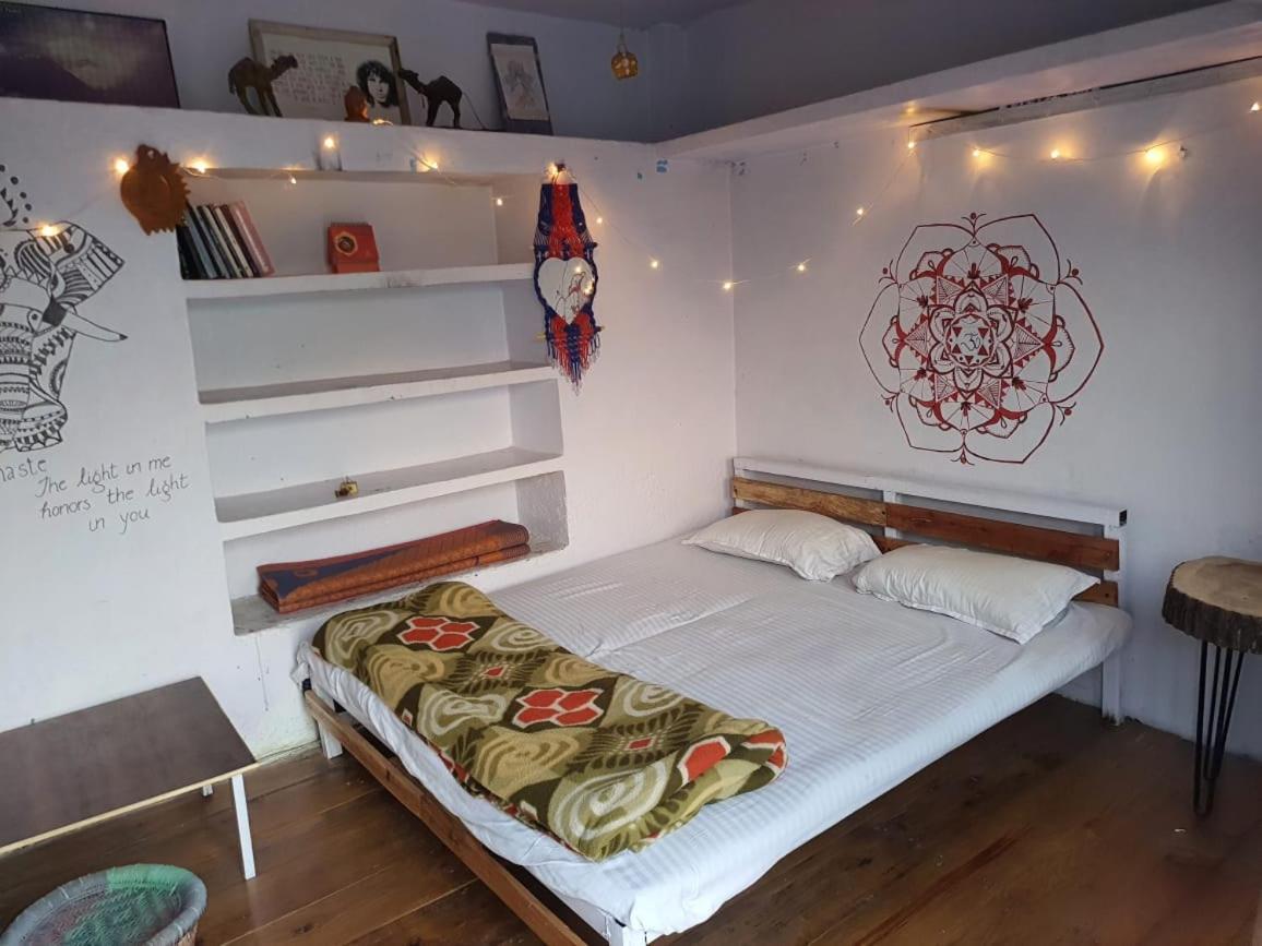 Vista Hostel Jeolikote, Nainital Patwa Dunga Eksteriør bilde