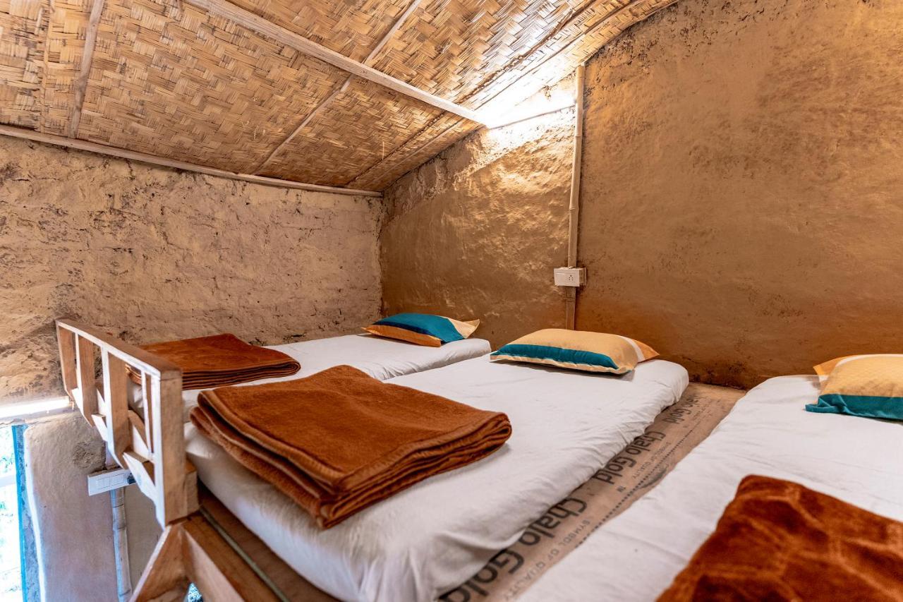 Vista Hostel Jeolikote, Nainital Patwa Dunga Eksteriør bilde