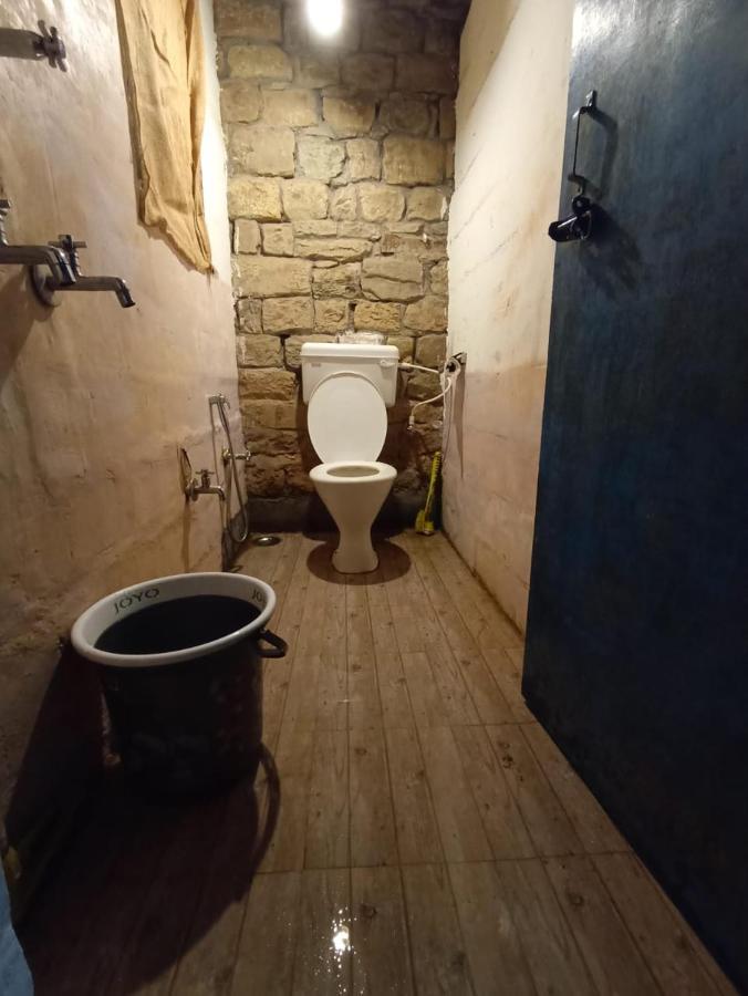 Vista Hostel Jeolikote, Nainital Patwa Dunga Eksteriør bilde