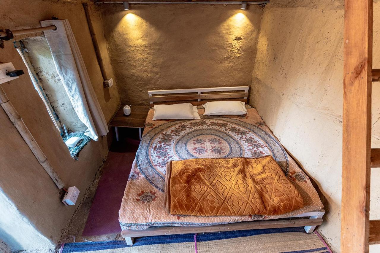 Vista Hostel Jeolikote, Nainital Patwa Dunga Eksteriør bilde