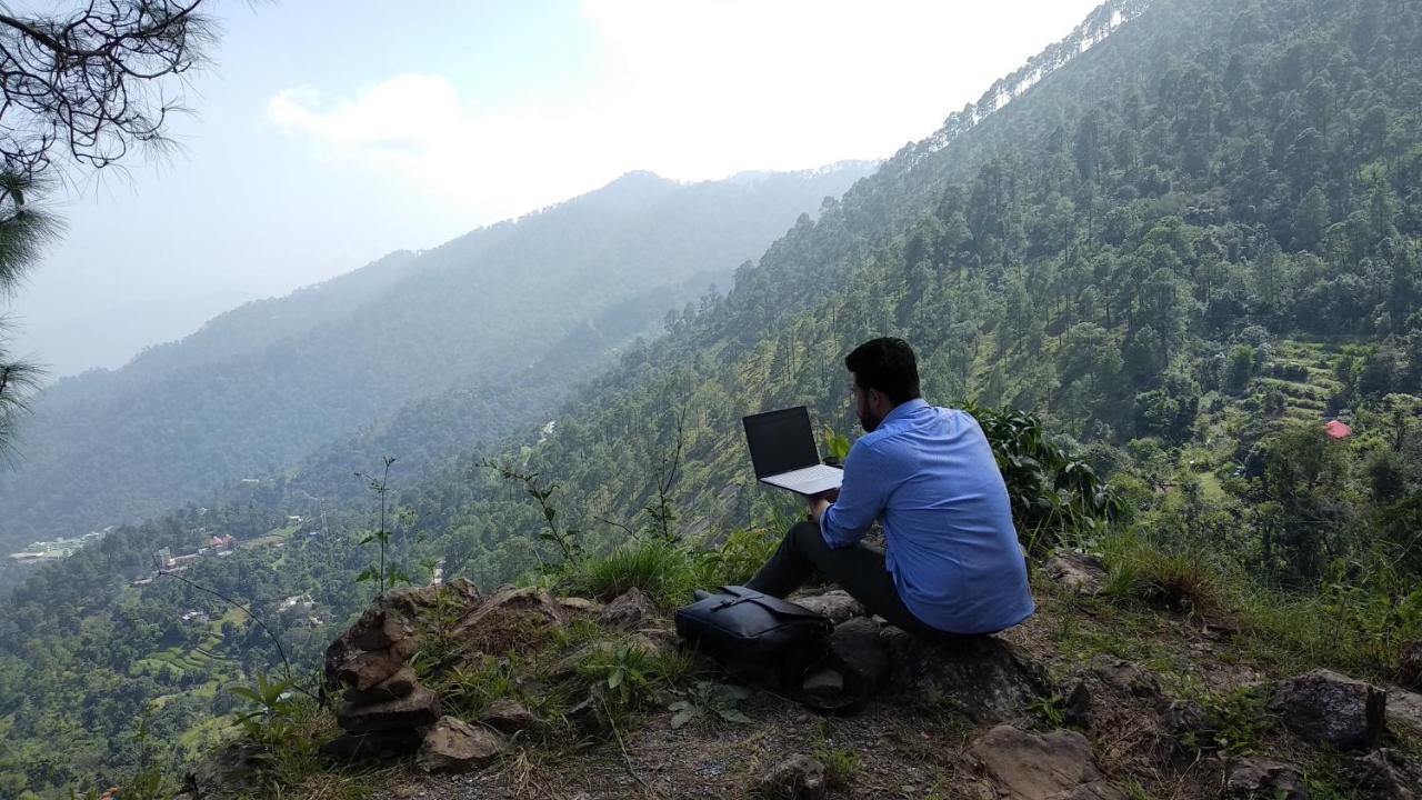 Vista Hostel Jeolikote, Nainital Patwa Dunga Eksteriør bilde