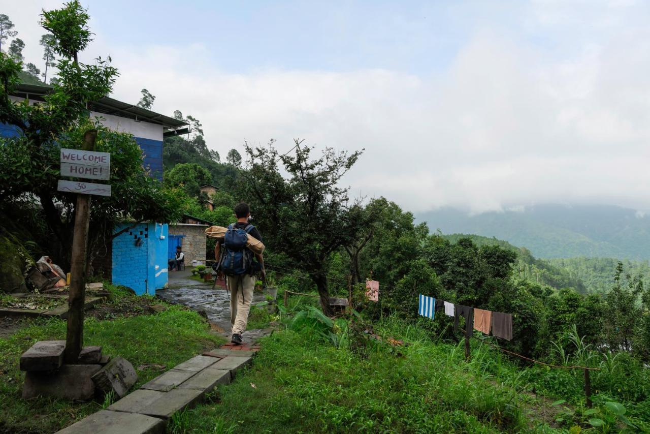 Vista Hostel Jeolikote, Nainital Patwa Dunga Eksteriør bilde