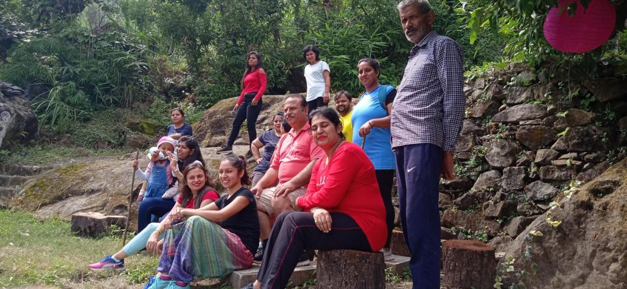 Vista Hostel Jeolikote, Nainital Patwa Dunga Eksteriør bilde